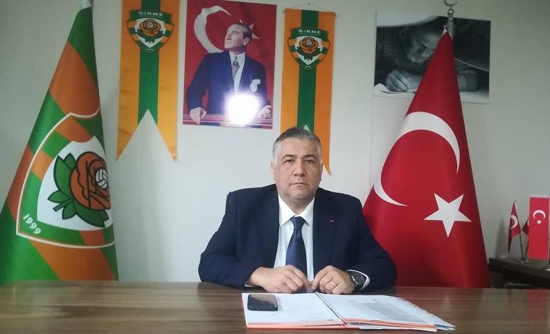 Girnespor'da başkan Uğur Canayakın güven tazeledi